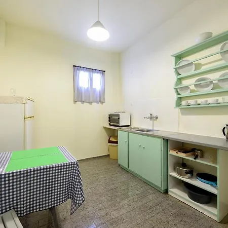 Apartman Agnanti Náusza
