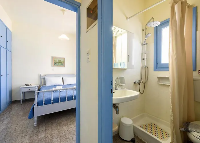 Agnanti アパート *